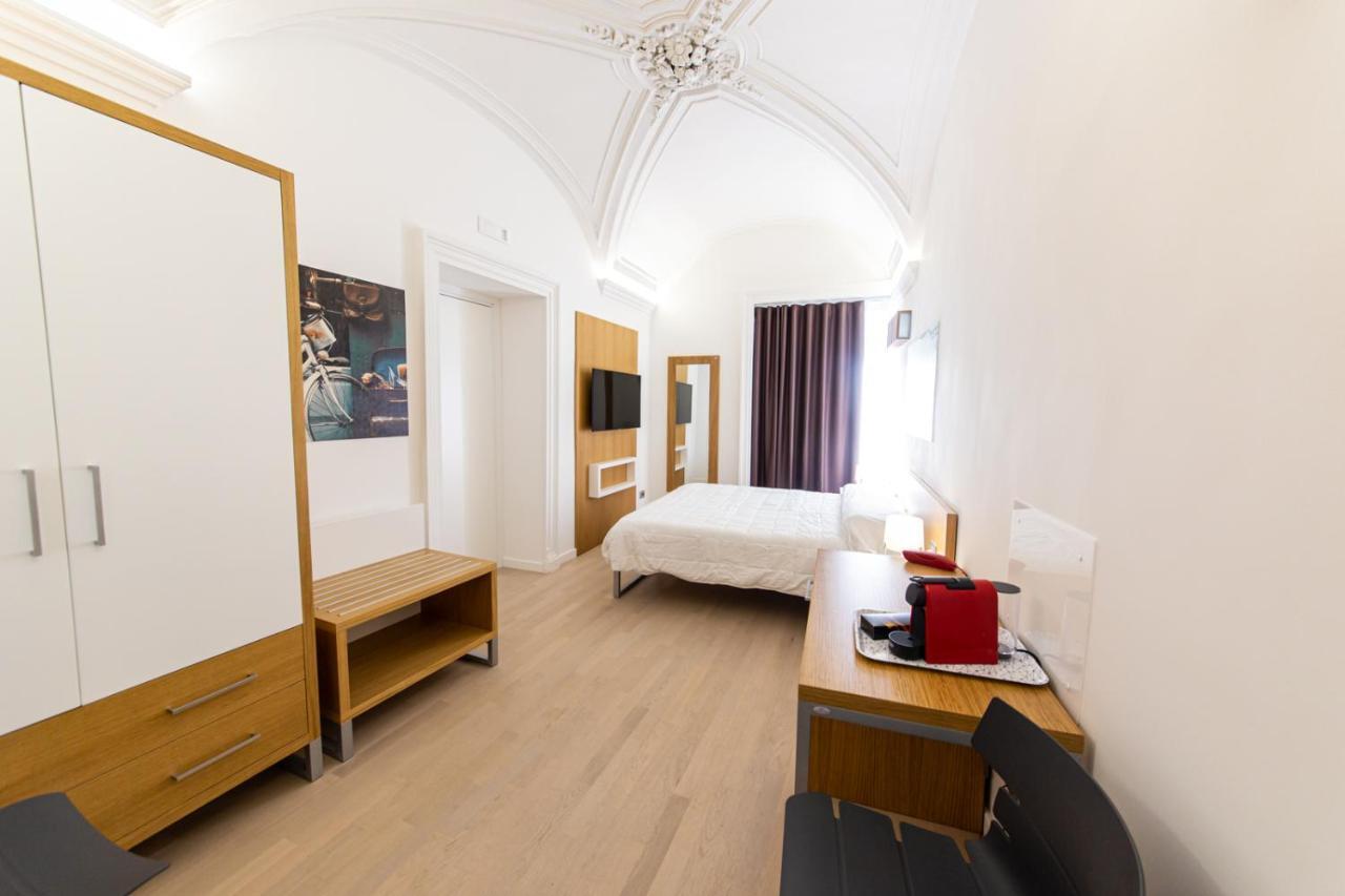 The Uncle'S House Hotel Катания Екстериор снимка