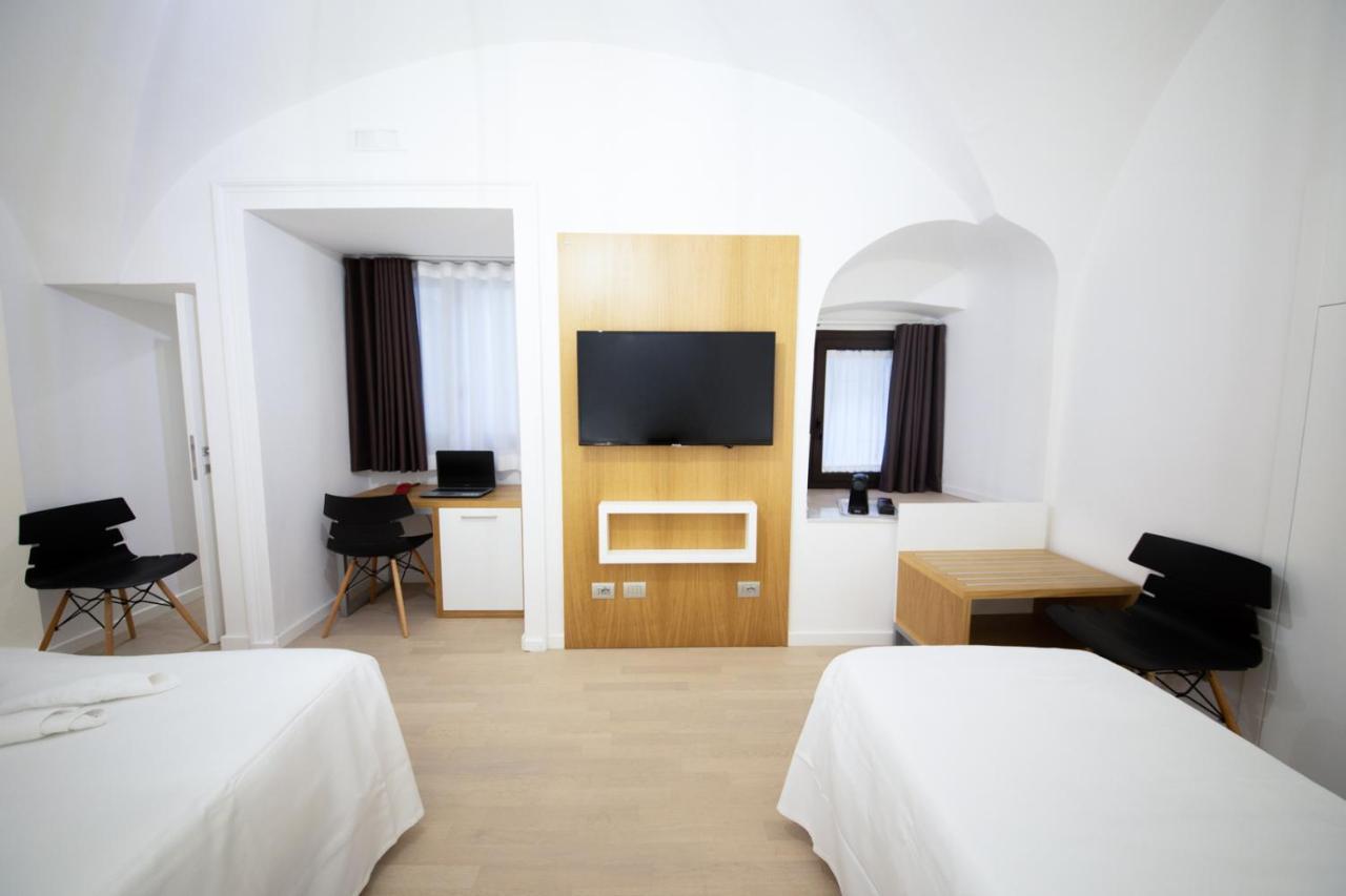 The Uncle'S House Hotel Катания Екстериор снимка