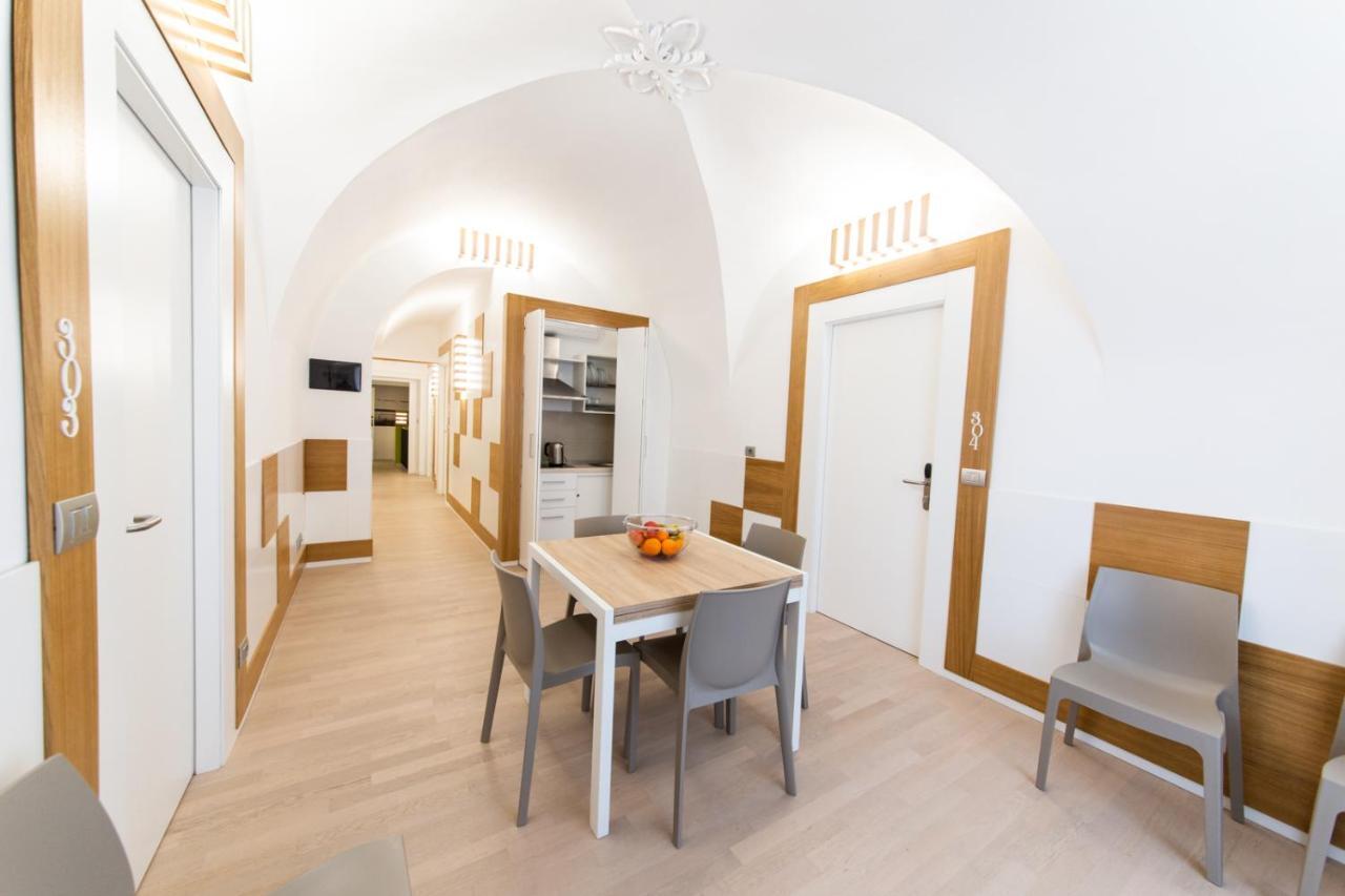 The Uncle'S House Hotel Катания Екстериор снимка