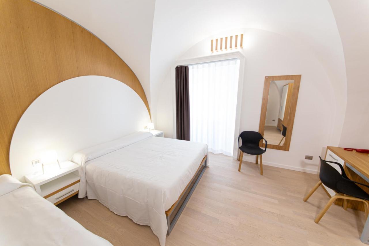 The Uncle'S House Hotel Катания Екстериор снимка